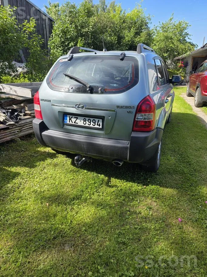 Hyundai Tucson 2007 photo 2