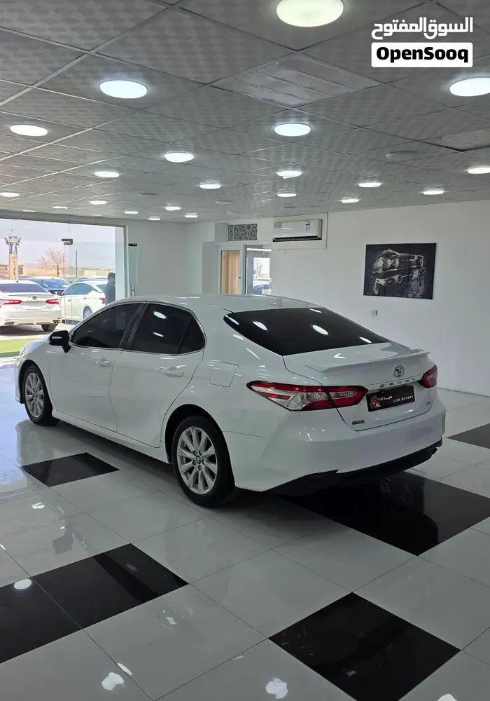 Toyota Camry 2020 photo 4