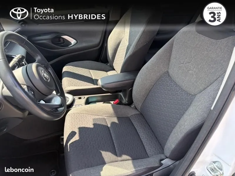 Toyota Yaris Cross 2022 photo 3