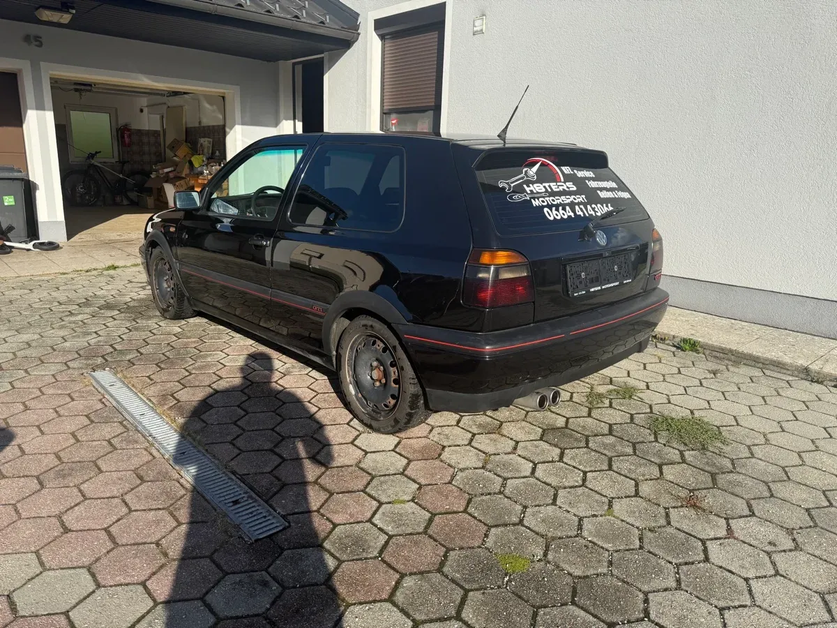Volkswagen Golf 1996 photo 3