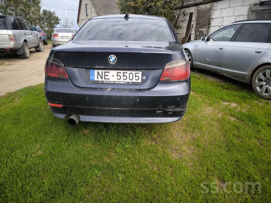BMW 530 2003 photo 4