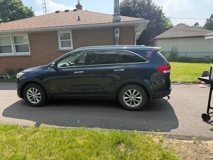 Kia Sorento 2016 photo 2