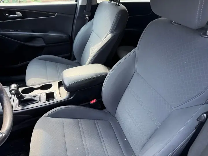 Kia Sorento 2016 photo 5