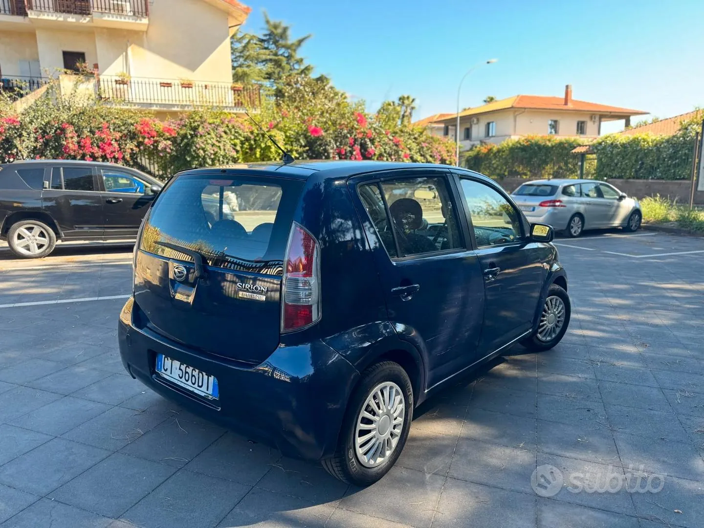 Daihatsu Sirion 2005 photo 3