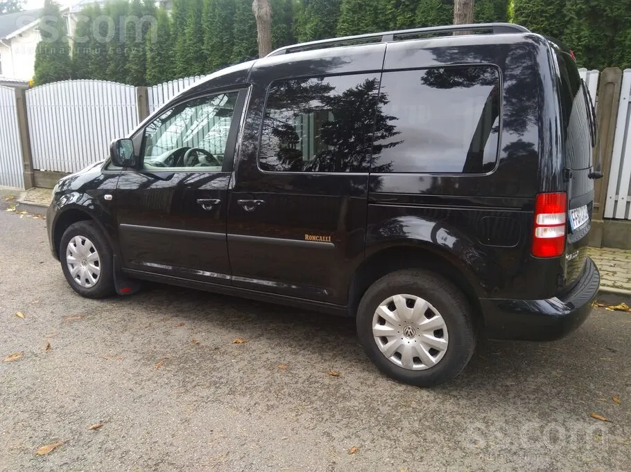 Volkswagen Caddy 2011 photo 2