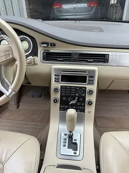 Volvo Xc70 2010 photo 5