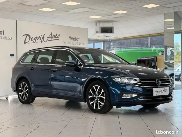 Volkswagen Passat 2022 photo 3