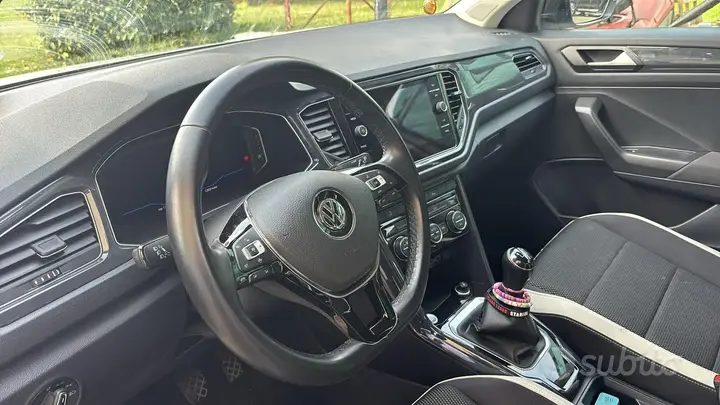 Volkswagen T-Roc 2019 photo 4