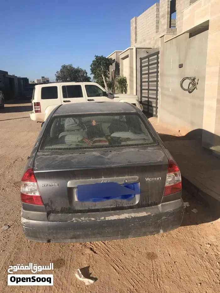 Hyundai Verna 2010 photo 4