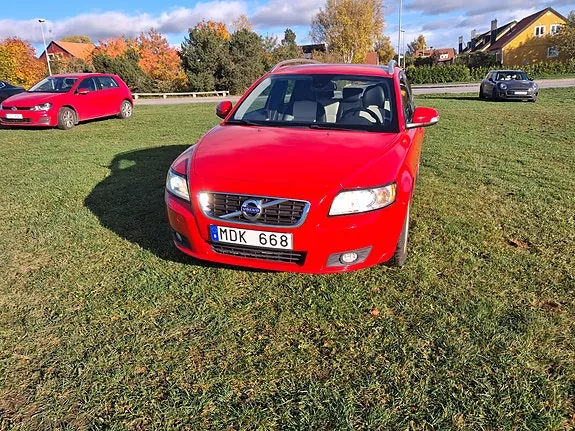 Volvo V50