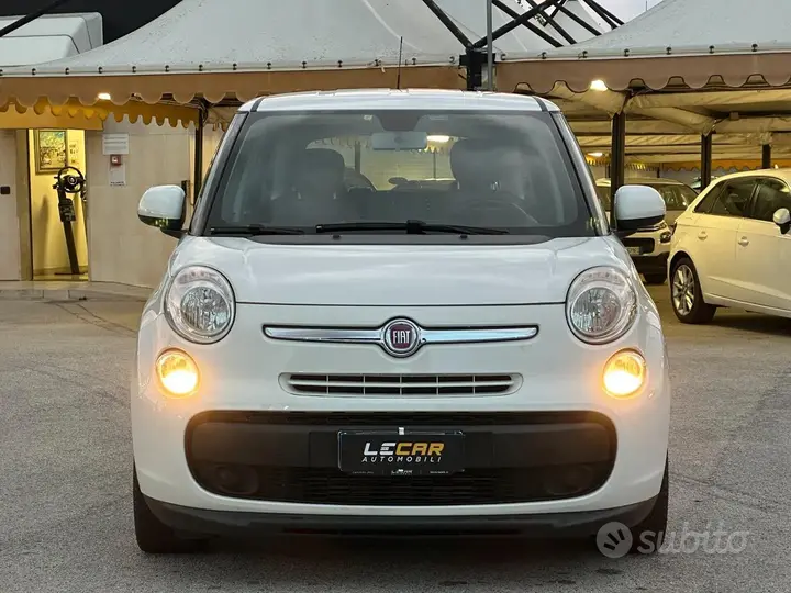 Fiat 500L 2016 photo 2