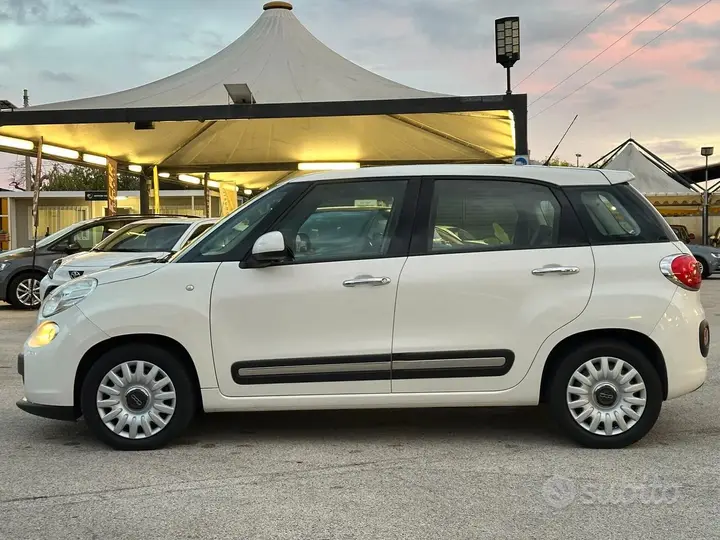 Fiat 500L 2016 photo 4