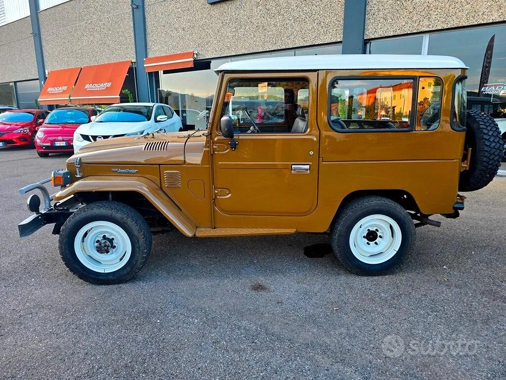 Toyota Land Cruiser 1980 photo 4