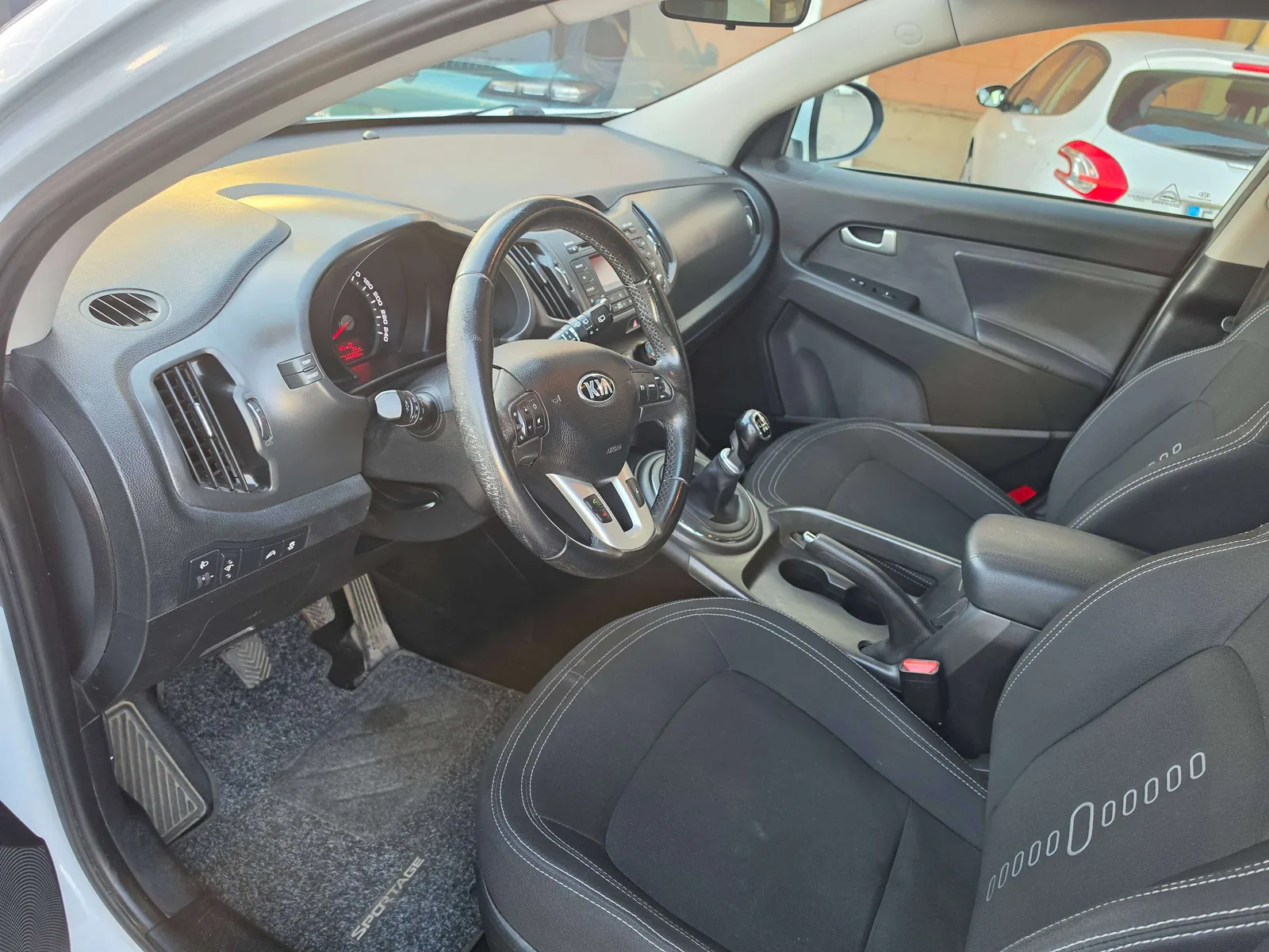 Kia Sportage 2013 photo 5