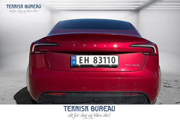 Tesla Model 3 2024 photo 5
