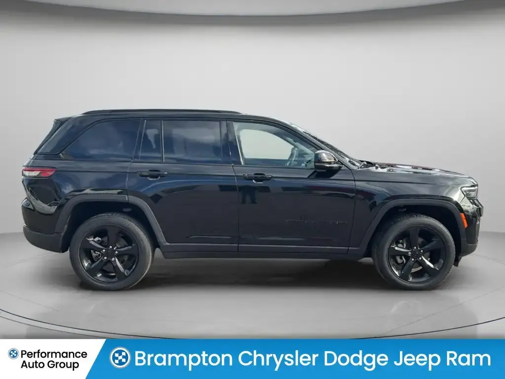 Jeep Grand Cherokee 2023 photo 4