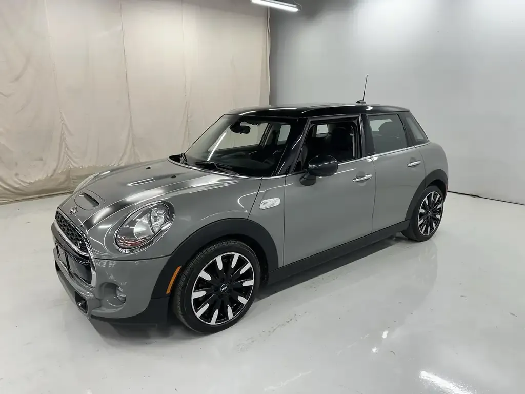 Mini Cooper S 2018 photo 3