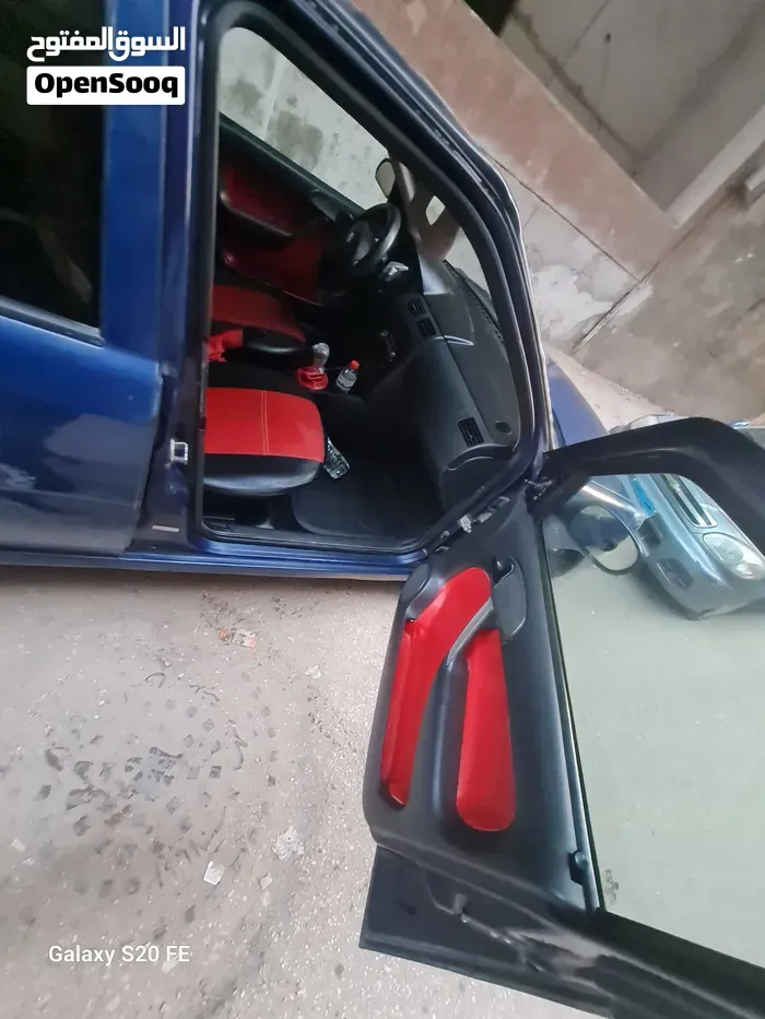 Volkswagen Pointer 2004 photo 4
