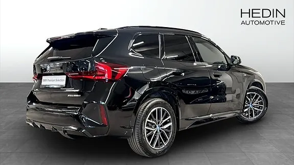 BMW X1 2025 photo 2