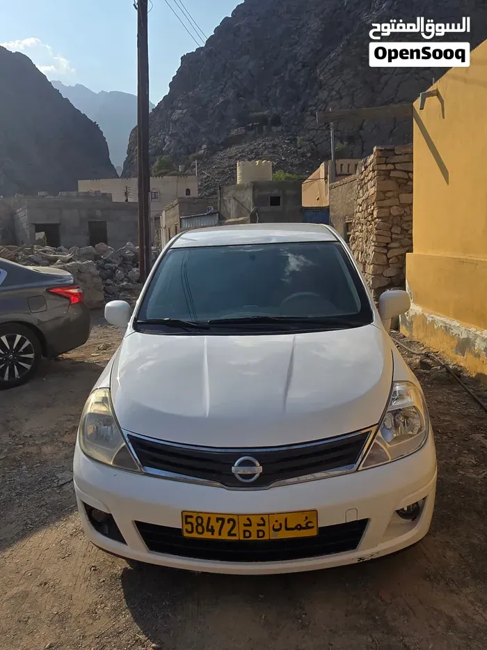 Nissan Tiida