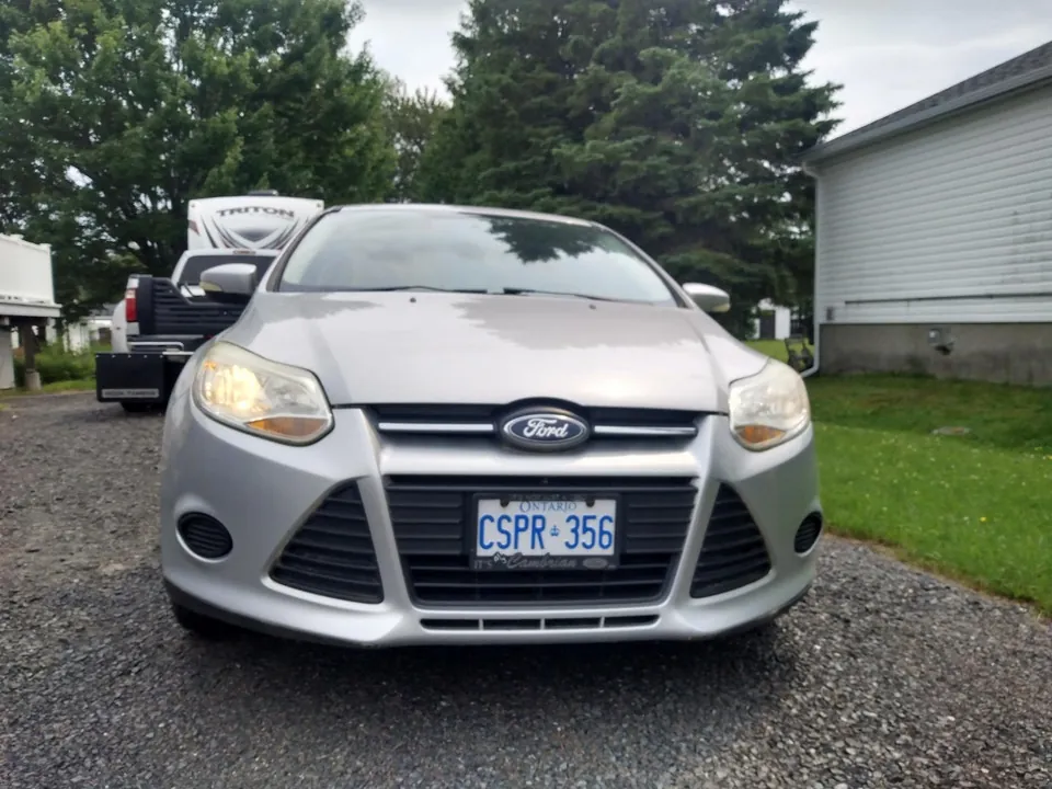 Ford Focus 2013 photo 4