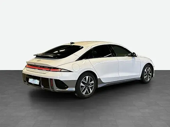 Hyundai Ioniq 6 2023 photo 5