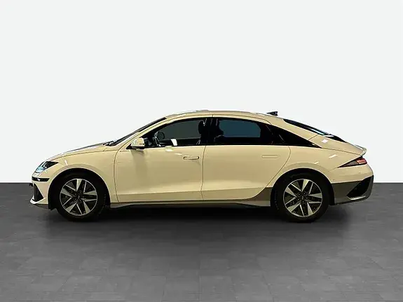 Hyundai Ioniq 6 2023 photo 2