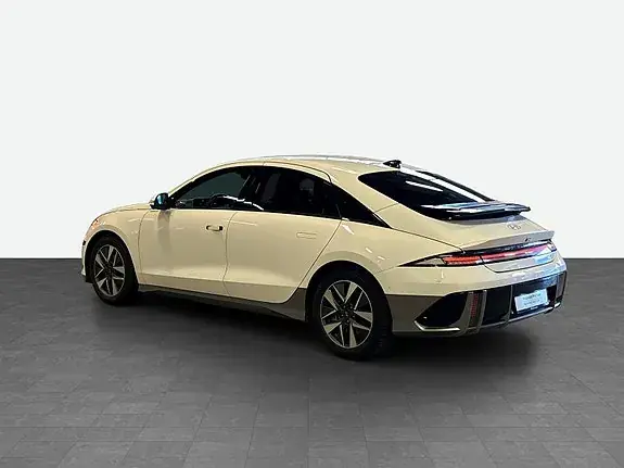 Hyundai Ioniq 6 2023 photo 3