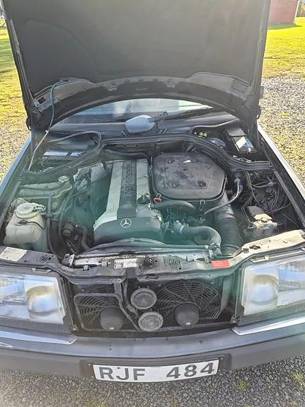 Mercedes-Benz 300 Ce-24 1991 photo 2