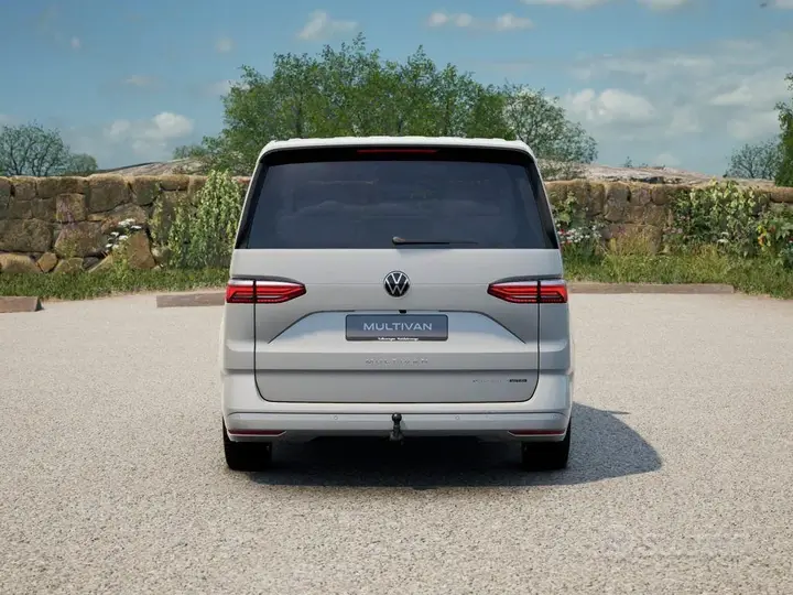Volkswagen Multivan photo 4
