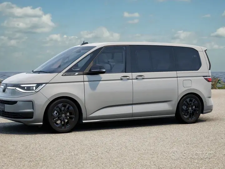 Volkswagen Multivan photo 2
