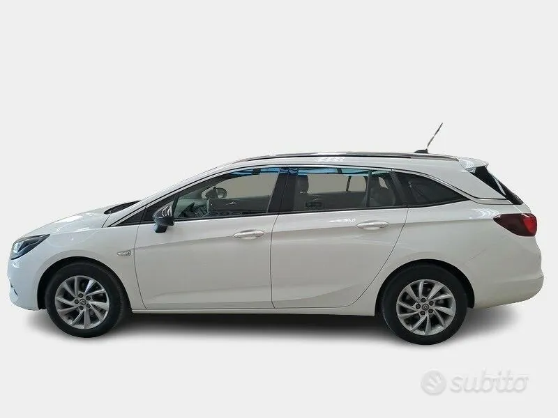 Opel Astra 2021 photo 5