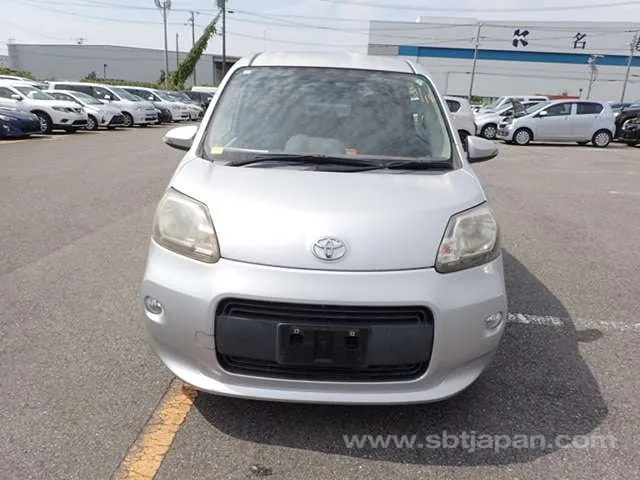 Toyota Porte 2013 photo 5