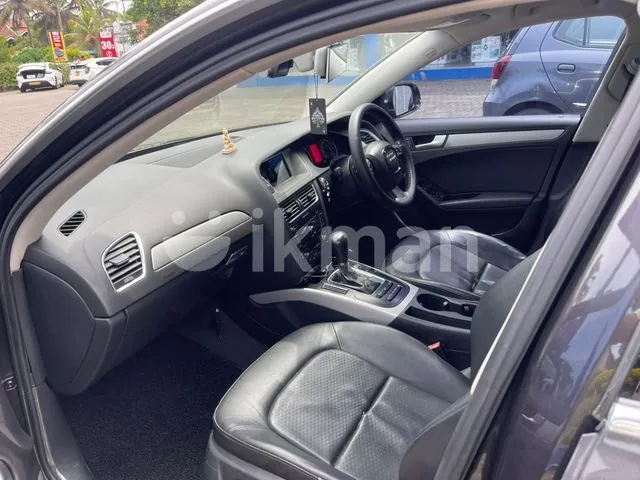 Audi A4 2011 photo 5