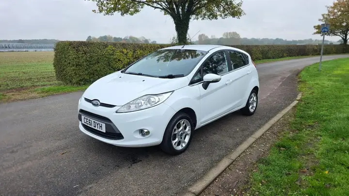 Ford Fiesta 2011 photo 5