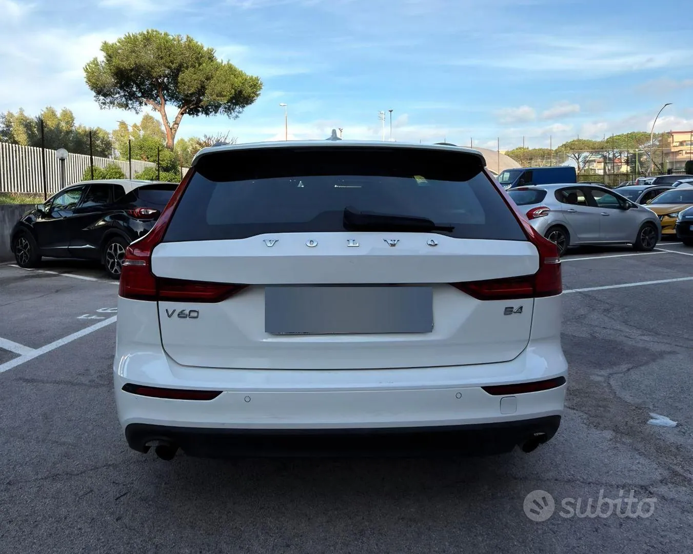 Volvo V60 2021 photo 4
