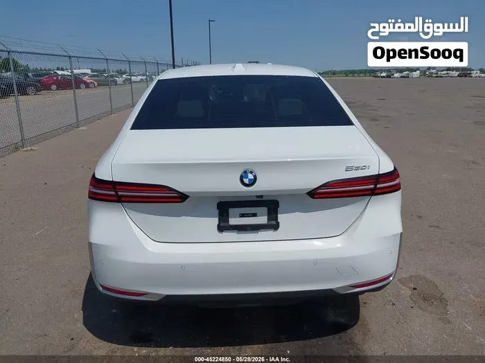 BMW 5 Series 2024 photo 3