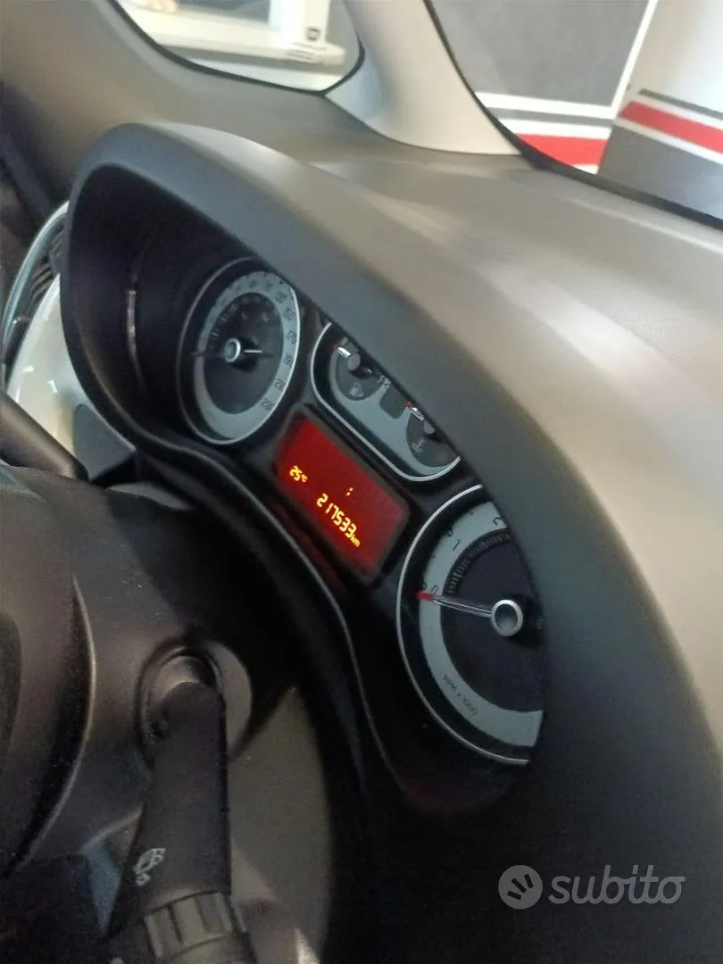 Fiat 500L 2015 photo 5