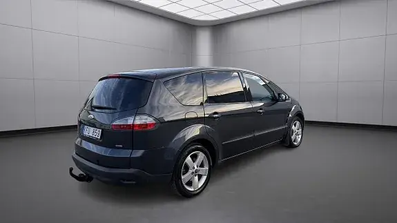 Ford S-Max 2010 photo 5