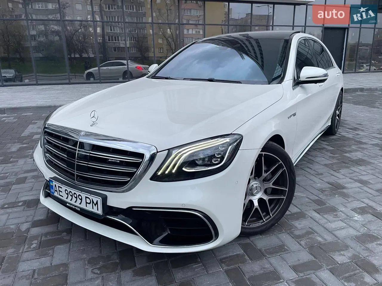 Mercedes-Benz S-Class 2016 photo 2