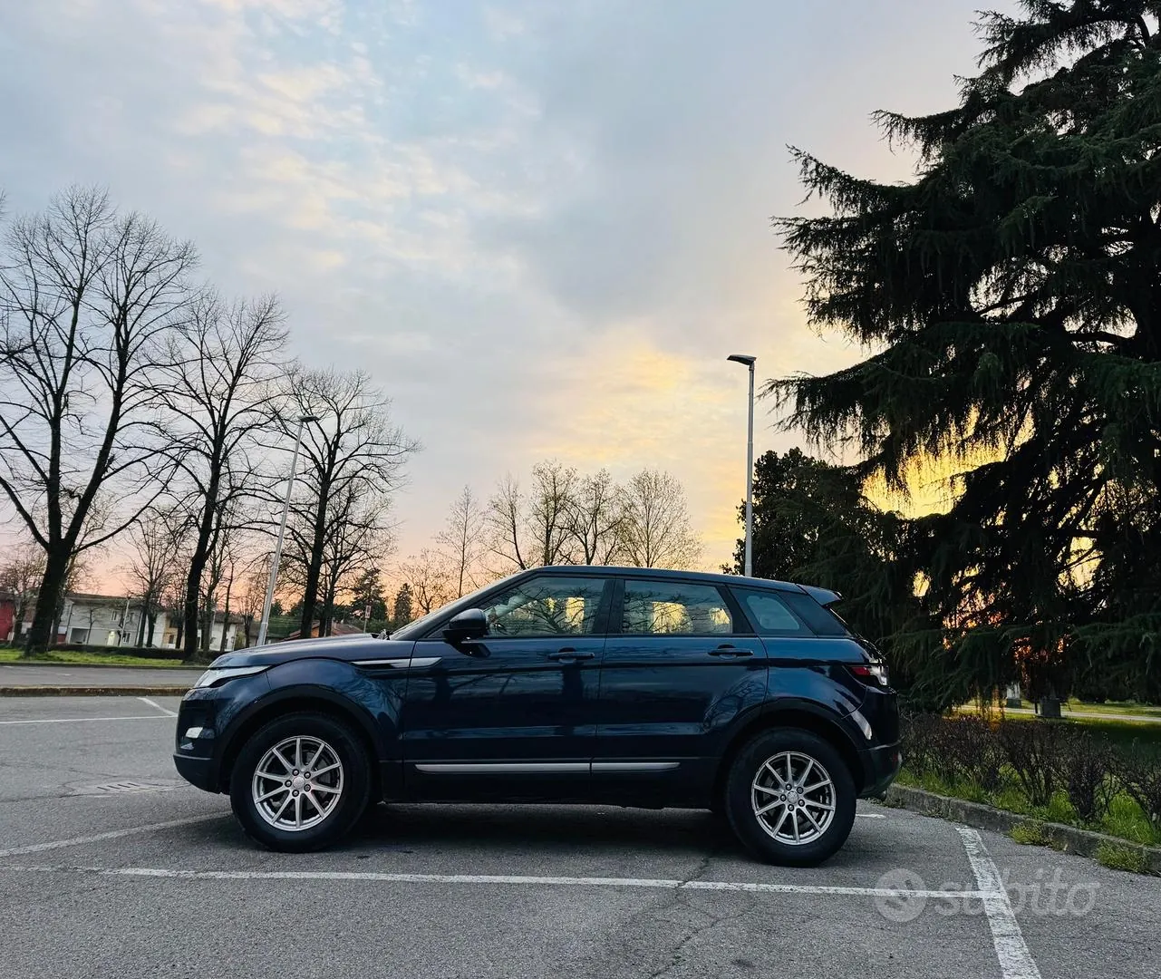Land Rover Range Rover Evoque 2012 photo 3