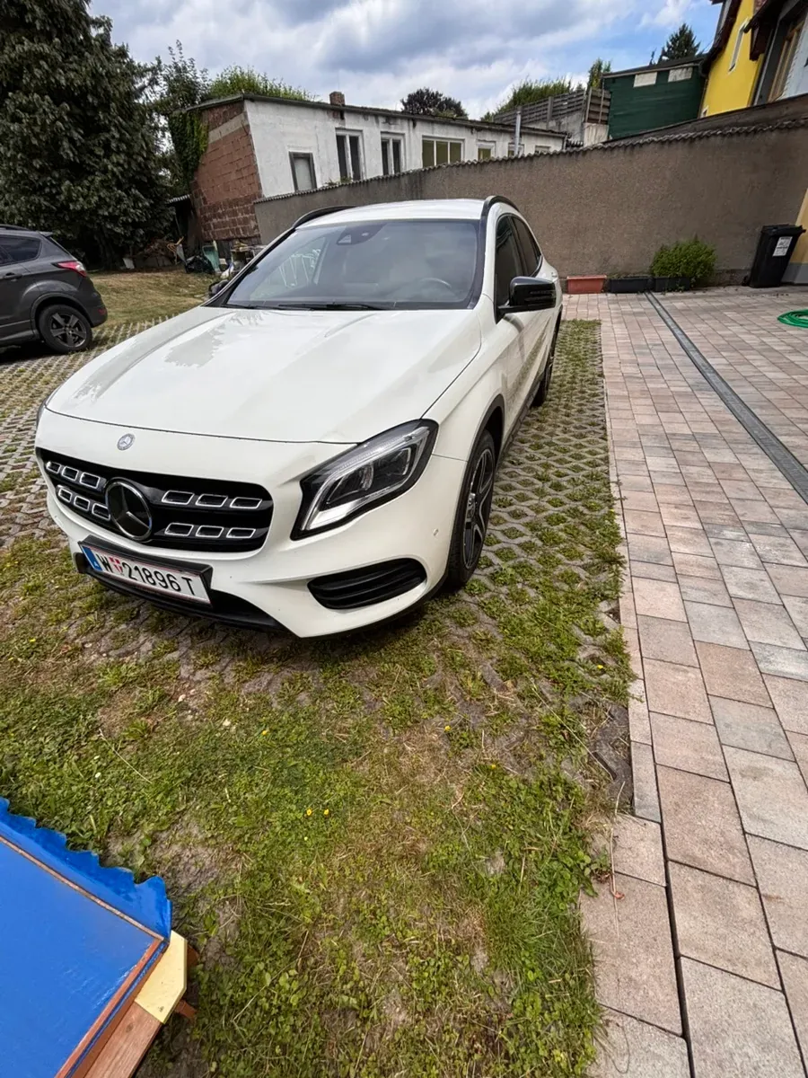 Mercedes-Benz Gla Class