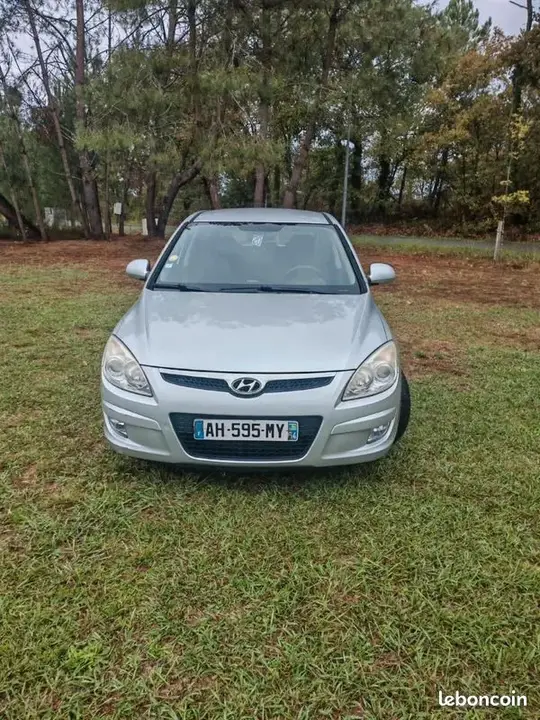 Hyundai I30 2010 photo 5
