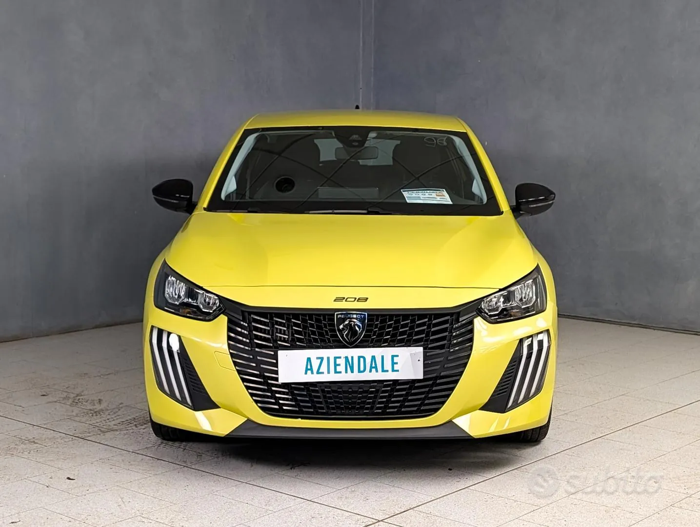 Peugeot 208 2024 photo 2