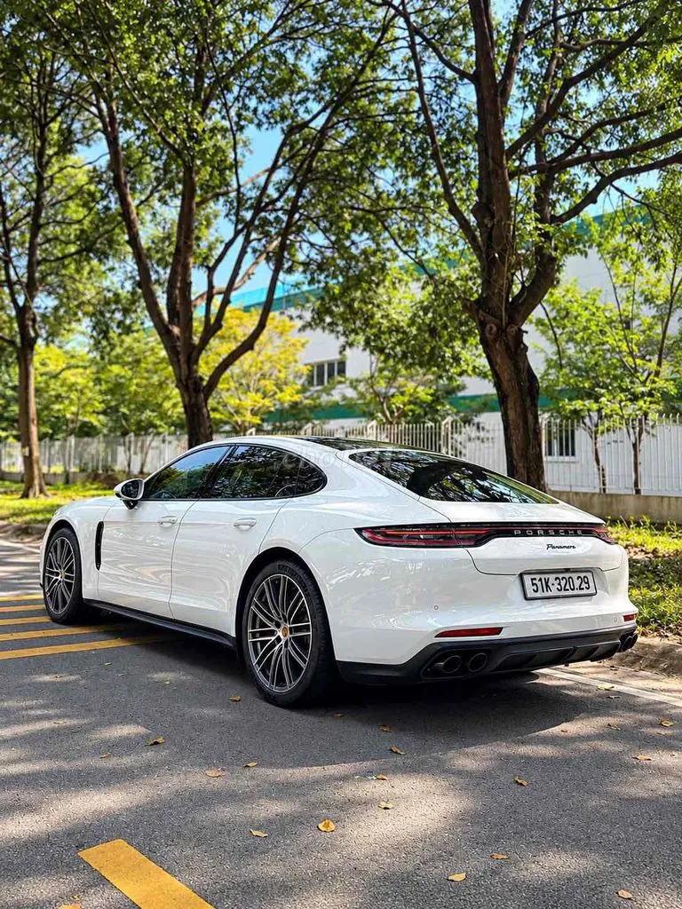 Porsche Panamera 2022 photo 2
