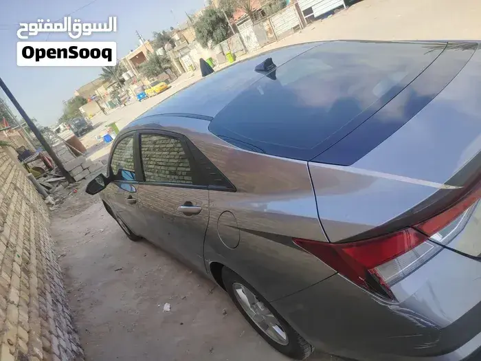 Hyundai Elantra 2023 photo 2