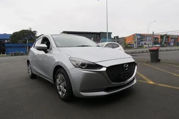 Mazda 2 2020 photo 2