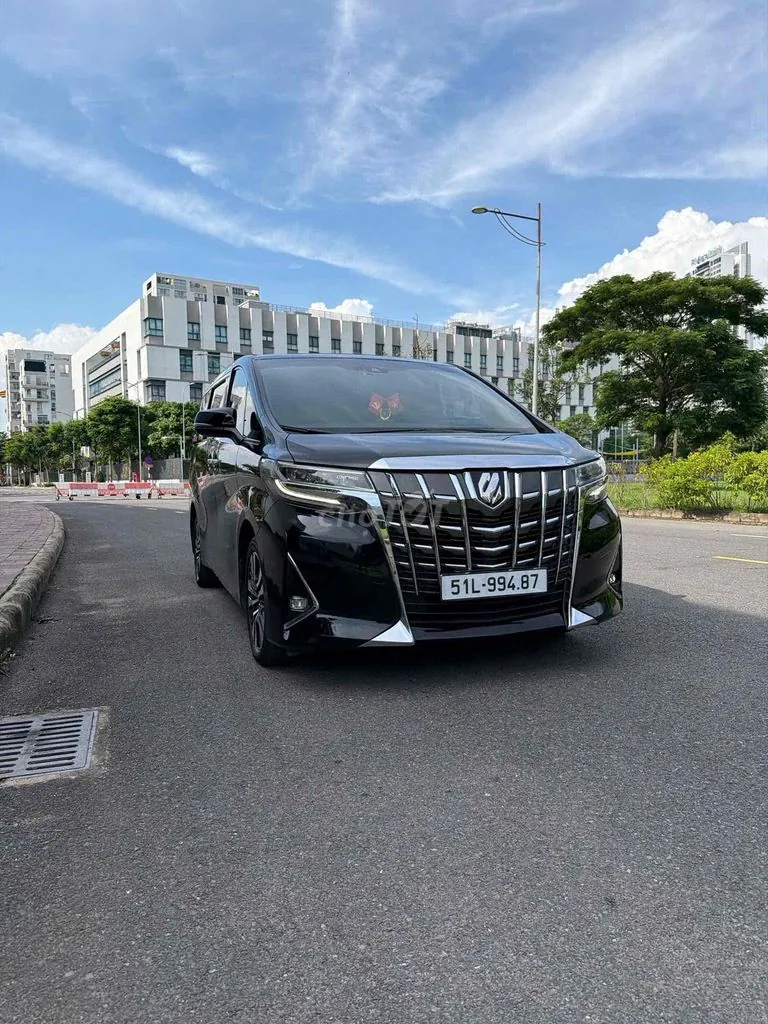 Toyota Alphard 2019 photo 3
