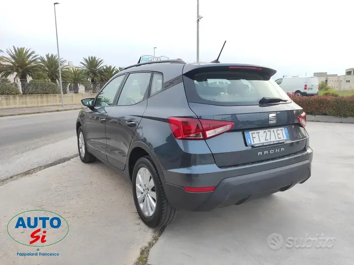 Seat Arona 2018 photo 5