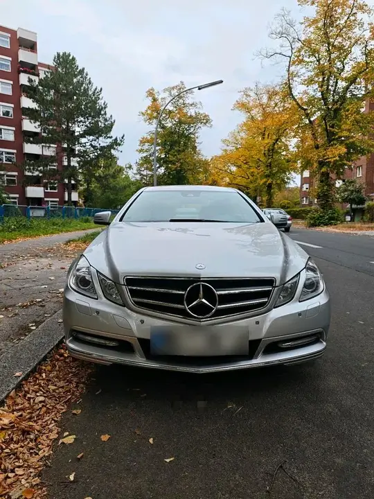 Mercedes-Benz E 200 Coupe